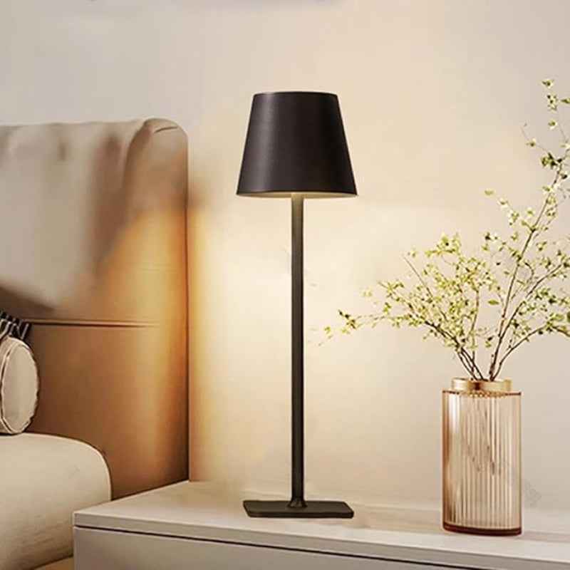 Synapik Halo Table Lamp