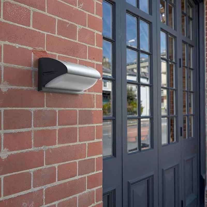 Synapik Arya Motion Sensor Light