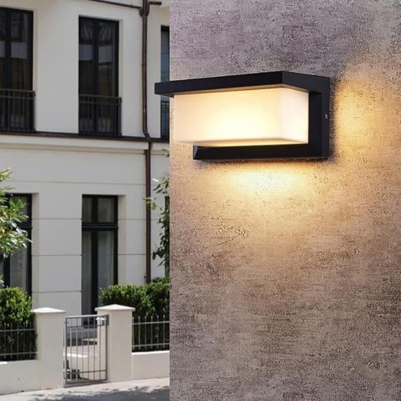 Synapik Arya Motion Sensor Light