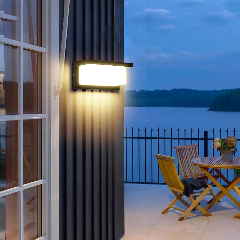 Synapik Arya Motion Sensor Light