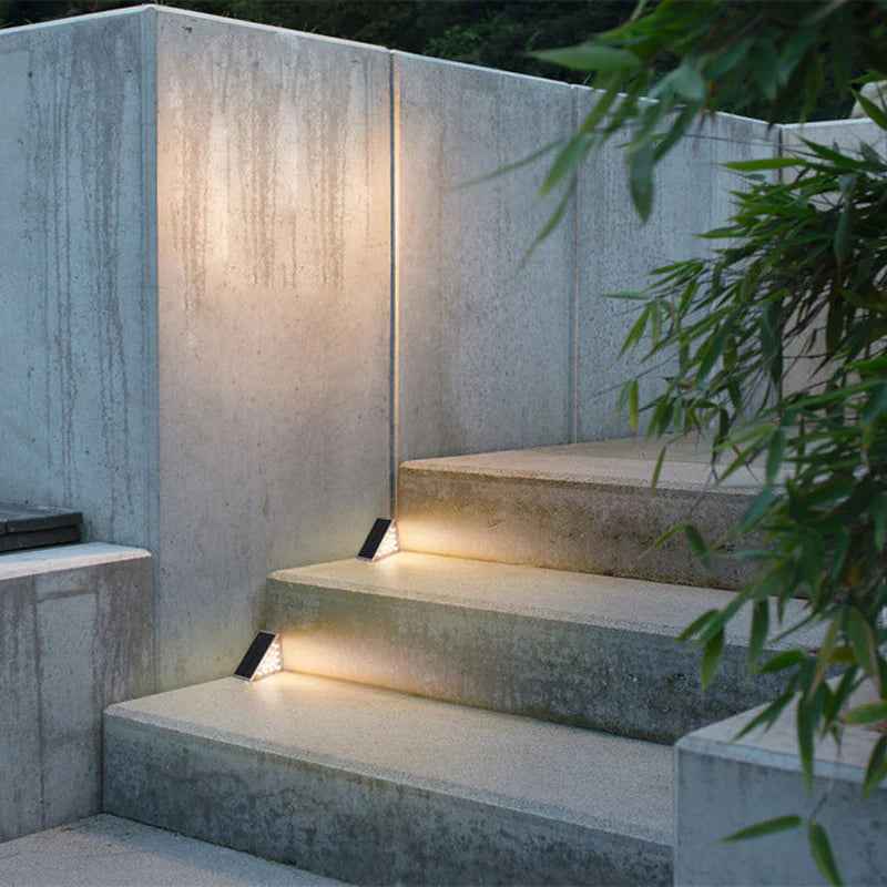 Synapik Solar Stair Lights