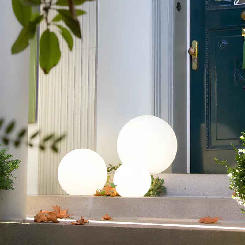 Synapik Waterproof Garden Ball Lights