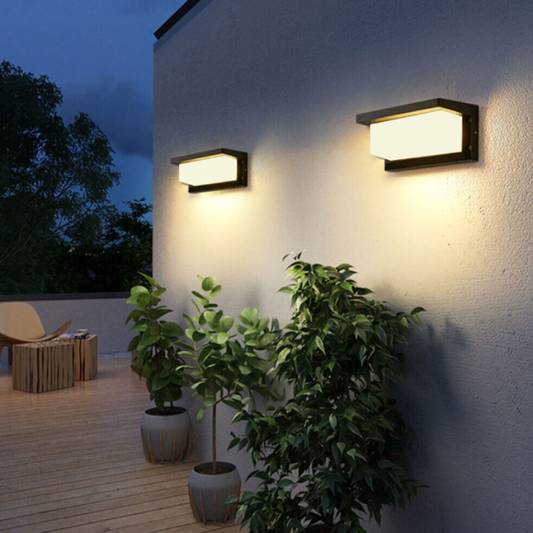 Synapik Arya Motion Sensor Light - Smart, Energy-Efficient Lighting Solution