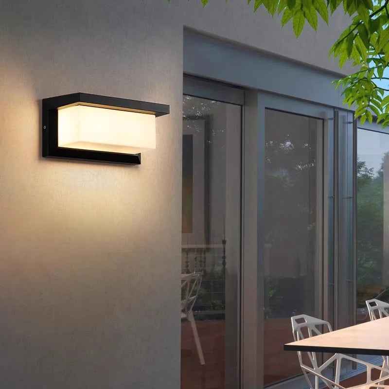 Synapik Arya Motion Sensor Light