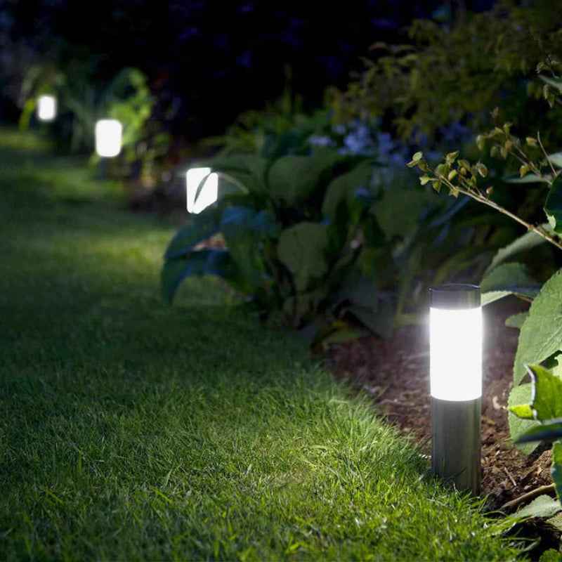 Synapik Modern Solar Pathway Lights