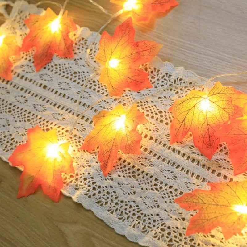 Synapik Maple String Lights