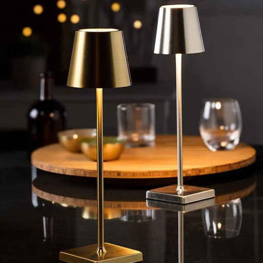 Synapik Halo Table Lamp