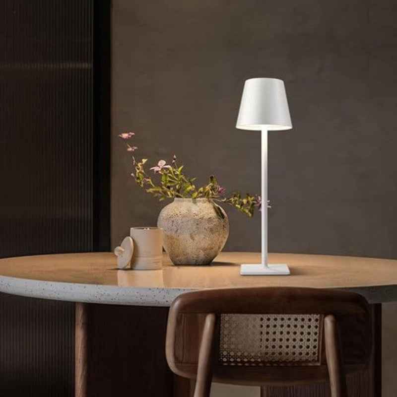 Synapik Halo Table Lamp
