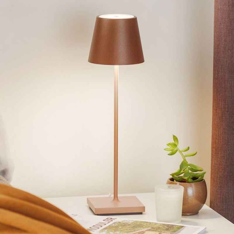 Synapik Halo Table Lamp