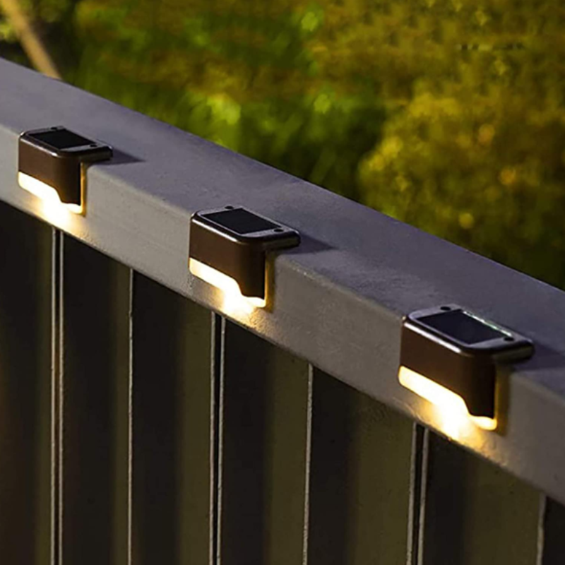 Synapik Solar Stair Lights
